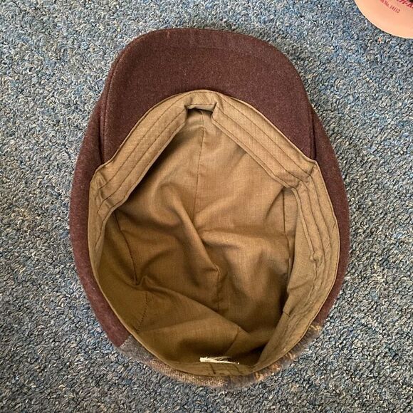 Men’s OS wool and corduroy flat cap w/patterned multicolor fabric - Picture 6 of 7